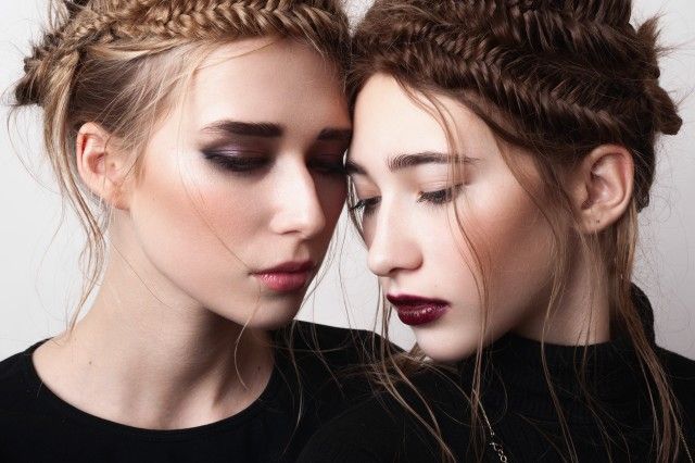 Трендові укладки на Новий рік: мода 2017-2018 модные укладки на новый год