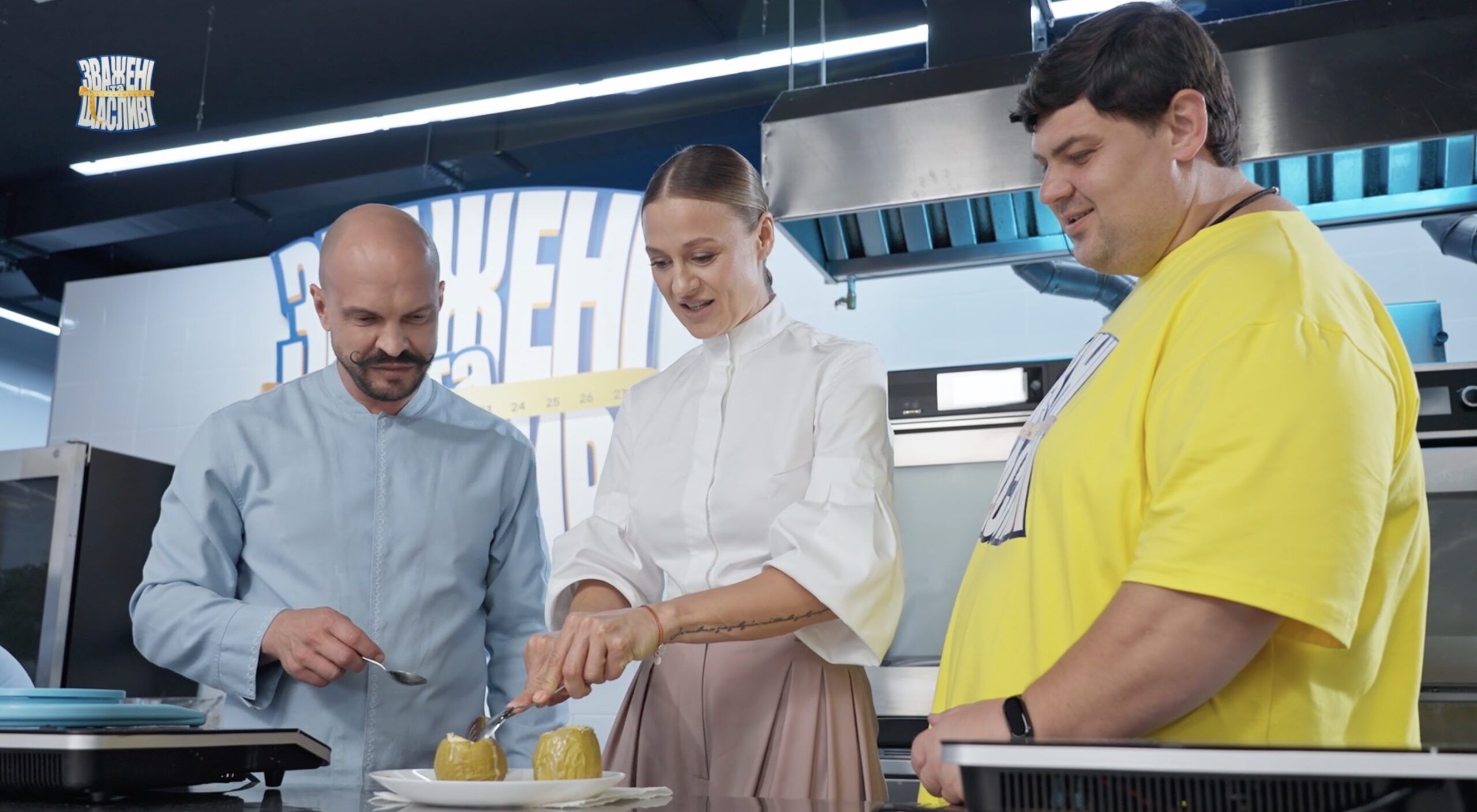 Запечені яблука з домашнім сиром: як приготувати в домашніх умовах