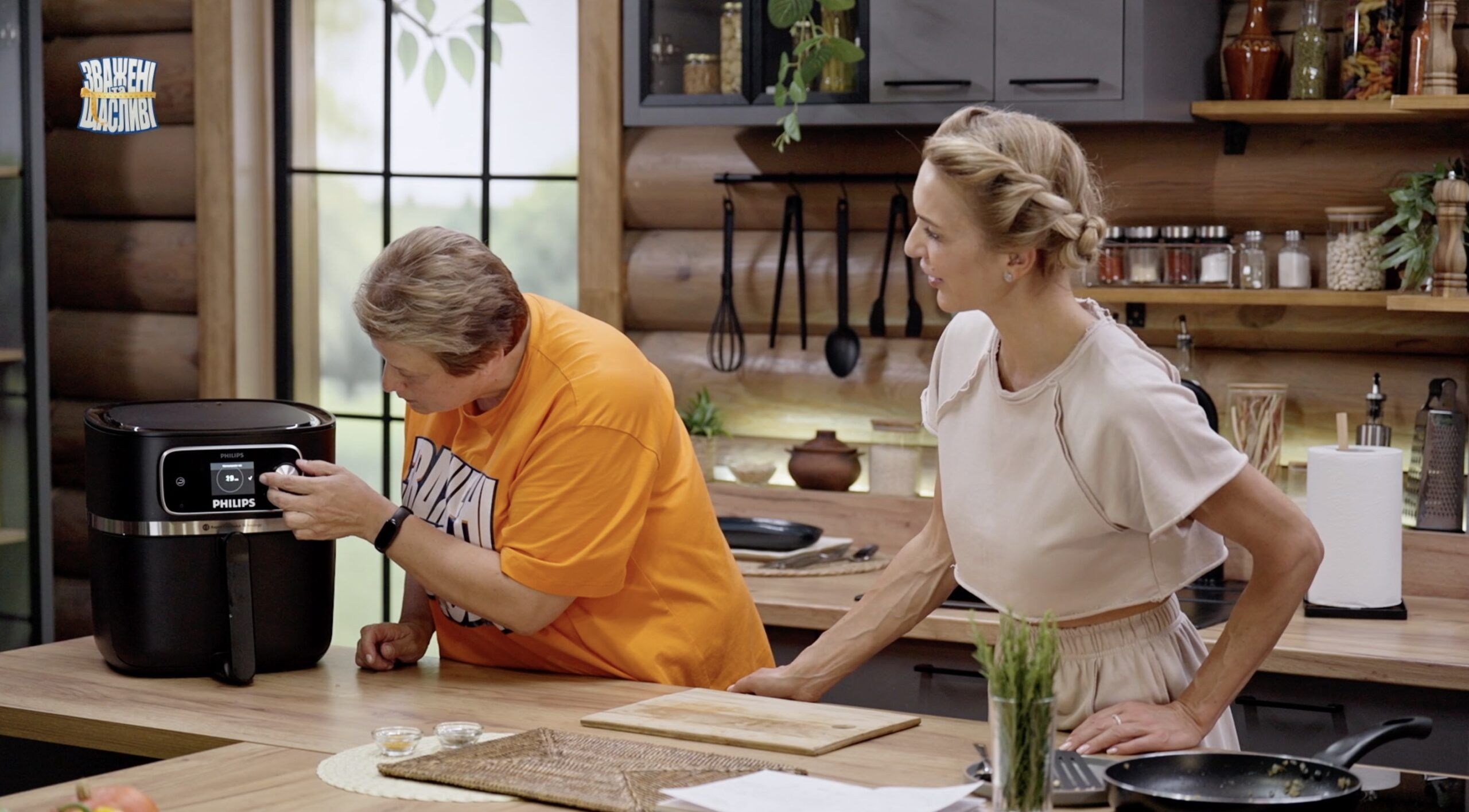 Рулет-гриль з індички з яблучно-беконовою начинкою: рецепт та потрібні інгредієнти Зважені та щасливі 2025 11 випуск - рецепт