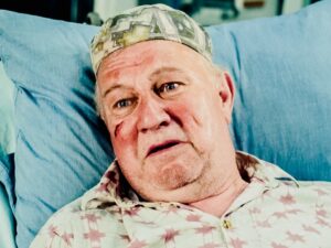 Черговий лікар 21 серія 3 сезон дивитись онлайн від 14.12.2023