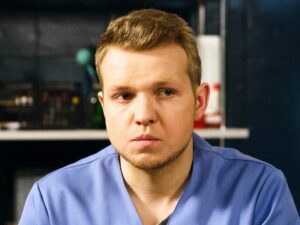 Черговий лікар 31 серія 4 сезон дивитись від 15.01.2024
