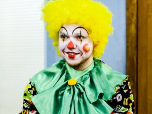 Черговий лікар 39 серія 4 сезон дивитись від 18.01.2024