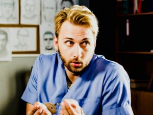 Черговий лікар 5 сезон 23 серія дивитись від 06.02.2024