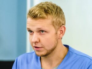 Черговий лікар 5 сезон 30 серия смотреть от 12.02.2024