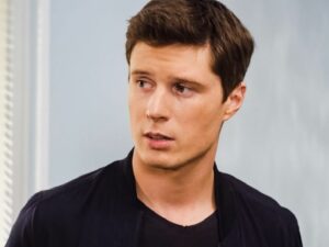 Черговий лікар 6 сезон 23 серія дивитись від 19.03.2024