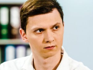 Черговий лікар 7 сезон 1 серія дивитись від 27.03.2024