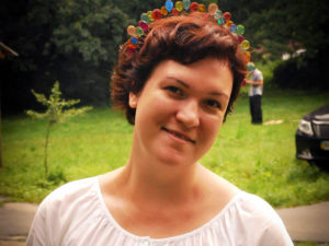 титова