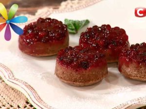 Диетические маффины из клюквы