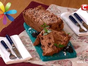 Вівсяний кекс з чорносливом і горіхами