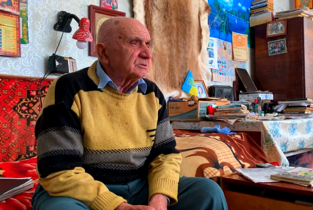 пенсионер отдал сбережения всу