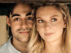 Дві сестри 2024: смотреть онлайн 3 серию от 15.10.2024