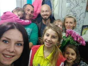 Хата на тата-6: впервые участник отправился вслед за женой