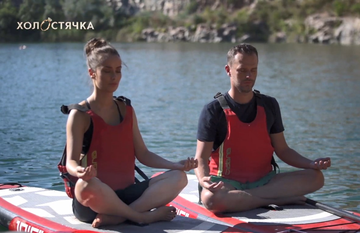 «Холостячка»: Свидание Ксении Мишиной с Женей, йога на воде и парная медитация Холостячка 5 выпуск: Свидание Ксении Мишиной с Женей