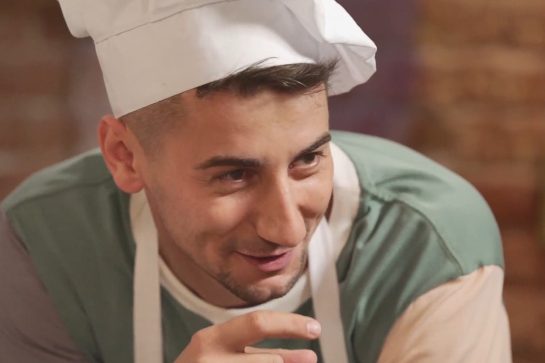 Знакомство взрослых и детей: Как Саша Эллерт знакомил Холостячку с дочкой Как Саша Эллерт знакомил Холостячку с дочкой в 8 выпуске