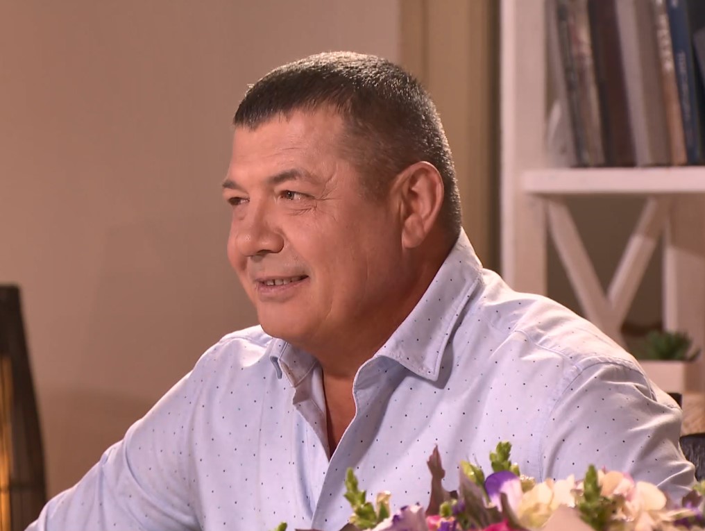 Идеальная семья: Знакомство Холостячки с родителями Алексея Тригубенко Знакомство Холостячки с родителями Алексея Тригубенко