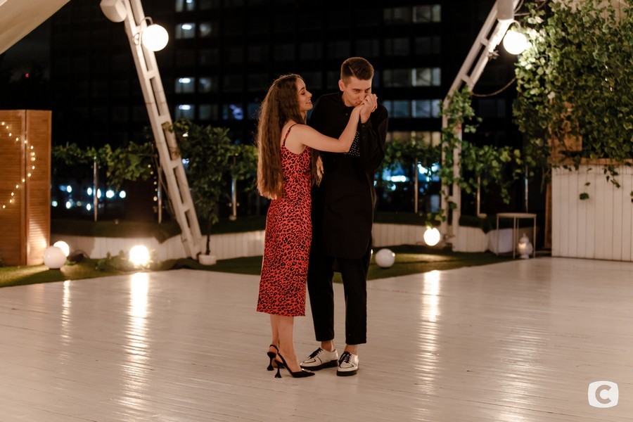 Дождалась: Путь на проекте «Холостячка» победителя Александра Эллерта Путь победителя Александра Эллерта на проекте Холостячка