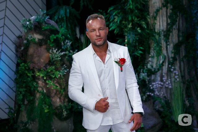 Олег Плахотнюк