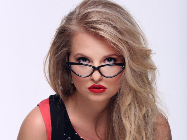 Холостяк: Анастасия: участница Холостяк 6 сезон 2016 участница шоу Холостяк