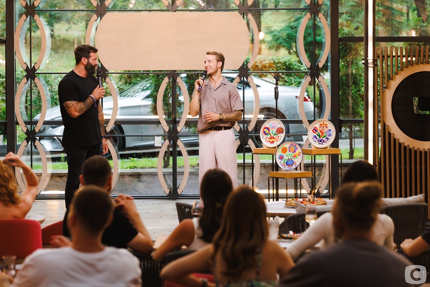 «Холостяк»-13: Байкерське побачення та перший поцілунок у 3 випуску Холостяк 13 сезон: як пройшов 3 випуск романтичного проєкту