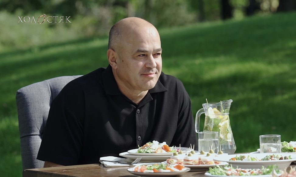 «Холостяк»-13: тиждень знайомств із батьками героїнь Холостяк 13 сезон: як пройшов 8 випуск романтичного проєкту