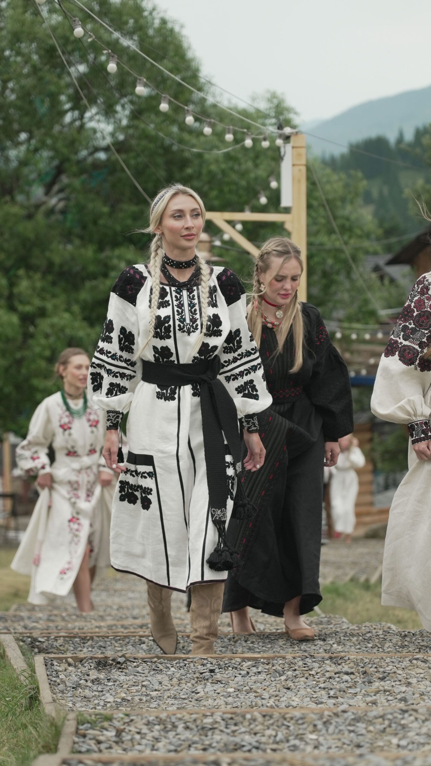 Сьомий випуск проєкту «Холостяк»: герої досліджуватимуть ДНК любові Холостяк-14 7 випуск