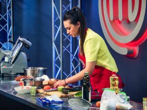 Мастер Шеф 16 сезон 14 выпуск часть 2 от 29 ноября 2025 — смотреть онлайн на СТБ