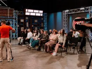 Українці з різних куточків світу, відомі шеф-кухарі та зірки попередніх сезонів: що покажуть у прем’єрі «МастерШеф. Професіонали»-5 Фото 5 до: МастерШеф Професіонали 5 сезон 1 випуск