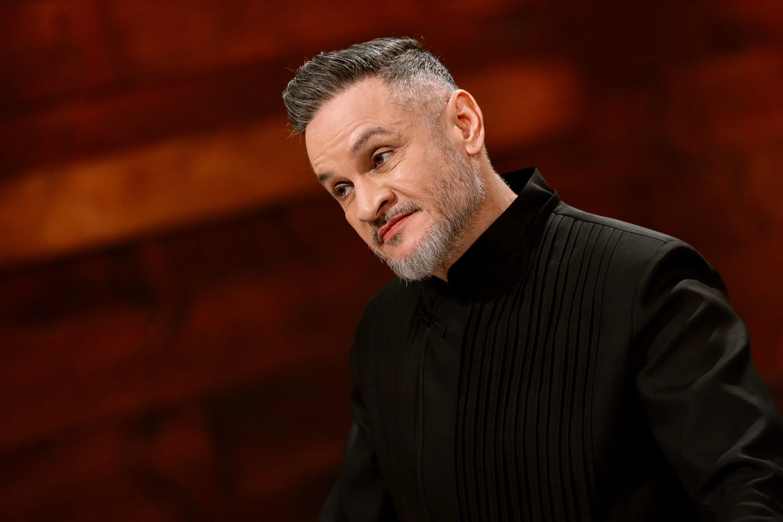 «МастерШеф. Професіонали»-5: як пройшов кастинг та хто отримав білі фартухи у 1 випуску МастерШеф Професіонали 5 сезон 1 випуск