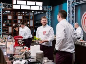 Корейське барбекю та кулінарні дуелі: хто покинув «МастерШеф. Професіонали»-5 у 7 випуску від 03.10.2026 Фото 7 до: «МастерШеф. Професіонали»-5 7 випуск від 03.10.2026