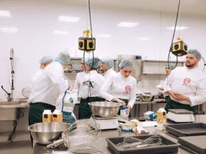 Комплексні обіди для школярів з Бучі та zero waste: хто покинув «МастерШеф. Професіонали»-5 у 8 випуску від 10.10.2026 Фото 10 до: «МастерШеф. Професіонали»-5 8 випуск від 10.10.2026