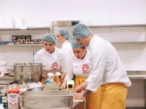Комплексні обіди для школярів з Бучі та zero waste: хто покинув «МастерШеф. Професіонали»-5 у 8 випуску від 10.10.2026 Фото 26 до: «МастерШеф. Професіонали»-5 8 випуск від 10.10.2026