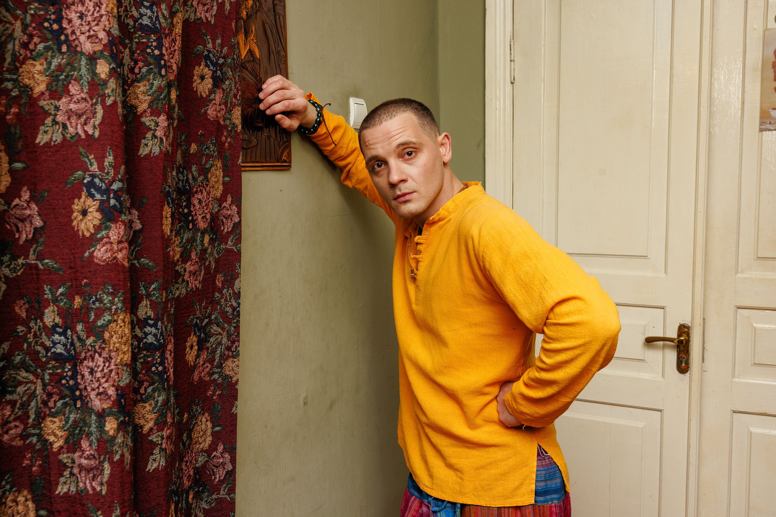 Телеканал СТБ та Solar Media Entertainment представили офіційний трейлер серіалу «Обмежено придатні» Обмежено придатні серіал СТБ