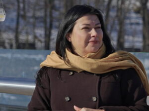 «Позивний «Надія»: героїнею 6 випуску стане жінка, яка голими руками намагалась зупинити танк окупантів Героїня 6 випуску проєкту «Позивний Надія» від 23.04.2023