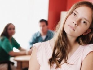 Как помочь подростку справиться с комплексами