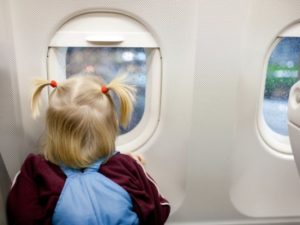 Кто несет ответственность за случайно разбитый товар в магазине?