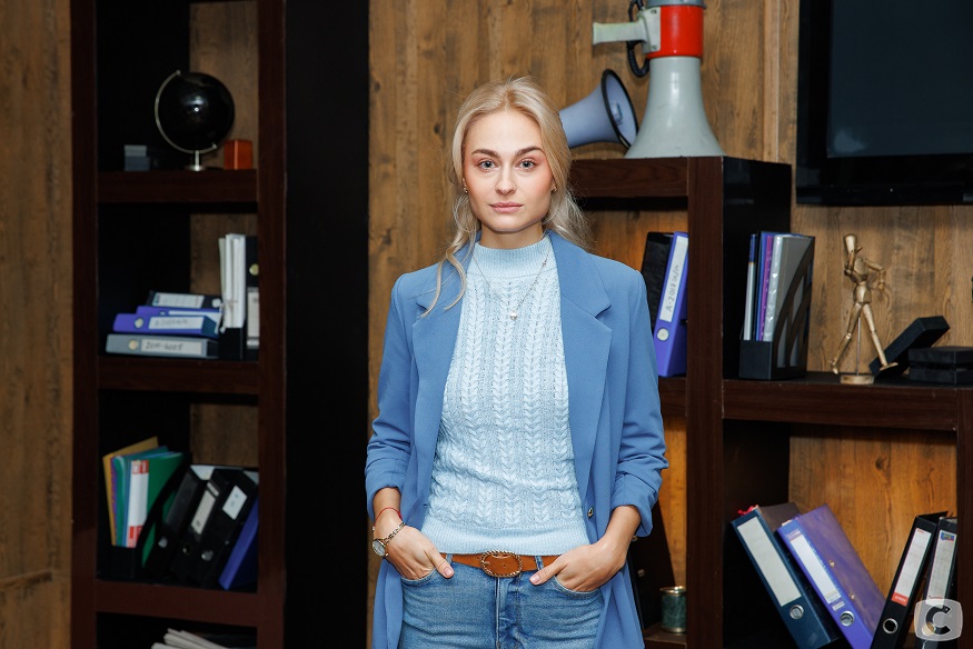 Анастасія Цимбалару: Навряд я вкладала колись більше зусиль, ніж у роль Асі Ясинської в серіалі «Слідча» Анастасія Цимбалару про роботу в серіалі «Слідча»