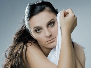 Елена Ваенга поделилась свадебными снимками