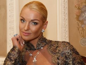 Мама Николая Баскова не в восторге от будущей невестки