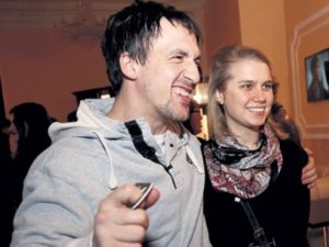 Звезда сериала «Папины дочки» первые стала мамой