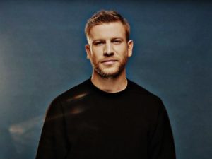 В сеть попало видео с последнего звонка Ивана Дорна