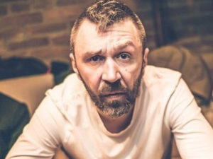 Звезда клипа «Экспонат» Юлия Топольницкая вышла замуж