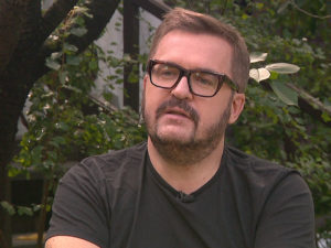 Олександр Пономарьов про проблеми з алкоголем і позашлюбних дітей – Неймовірна правда про зірок від 03.10.2020 дивитись онлайн