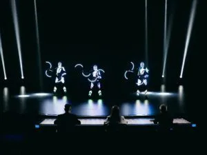 «RESET SHOW» – світлодіодне шоу на «Україна має талант» 2026 Фото 6 до: «RESET SHOW» на Україна має талант 2026