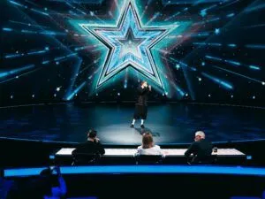 Роман Мельник – вокал на «Україна має талант» 2026 Фото 6 до: Роман Мельник на Україна має талант 2026