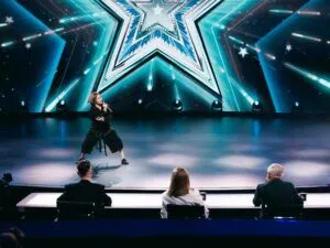 Роман Мельник – вокал на «Україна має талант» 2026 Фото 3 до: Роман Мельник на Україна має талант 2026