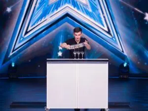 Петро Тіцький – бармен-шоу на «Україна має талант» 2026 Фото 9 до: Петро Тіцький на Україна має талант 2026
