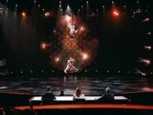 Фото 11 до: Олена Вагонова та Валерія Радомська на Україна має талант 2026
