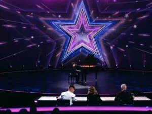 Кирило Полозенко – гра на фортепіано на «Україна має талант» 2026 Фото 3 до: Кирило Полозенко на Україна має талант 2026
