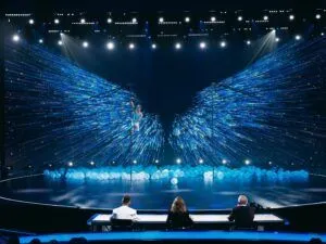 Анастасія Кузьменко – номер на пілоні на «Україна має талант» 2026 Фото 2 до: Анастасія Кузьменко – номер на пілоні на «Україна має талант» 2026