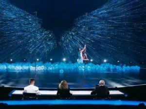 Анастасія Кузьменко – номер на пілоні на «Україна має талант» 2026 Фото 9 до: Анастасія Кузьменко – номер на пілоні на «Україна має талант» 2026